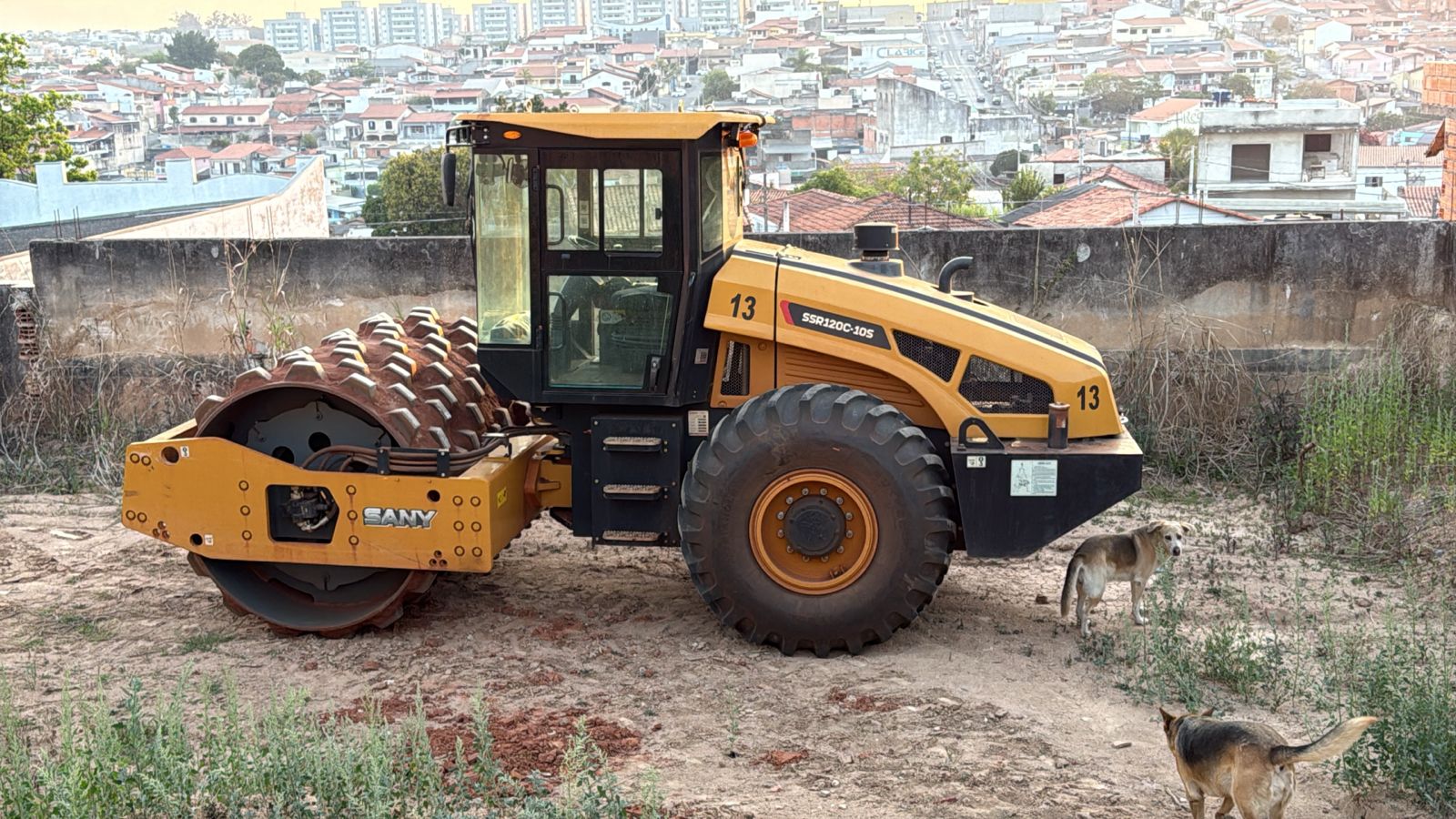 Locação de máquinas — Locação de máquinas — foto 5